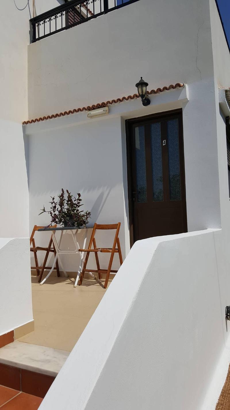 Mear Apartments And Studios Gialos  Екстериор снимка
